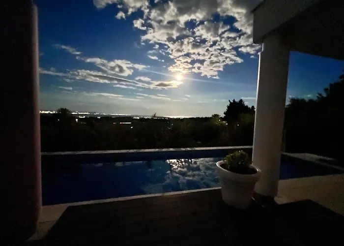 Modern House Ancient Pydna *